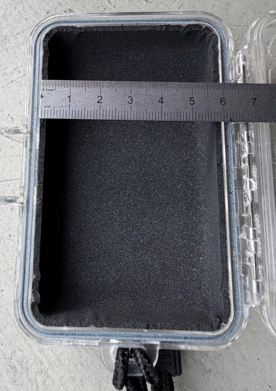 Behälter & Ähnliches: Otterbox wasserdichte Aufbewahrungsbox klein – Gebraucht aus Hergiswil NW von Klimsen 3