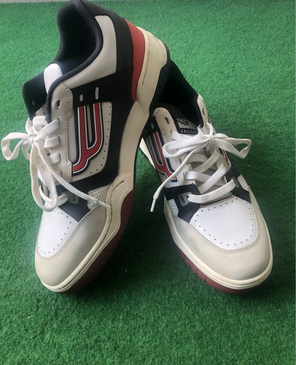 Bally Herrenschuhe: Bally Sneaker Gr. 9 – Gebraucht aus Zürich von galble