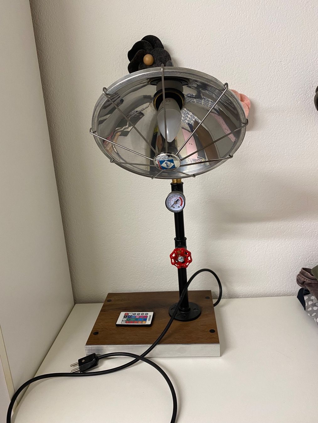 Lampen: Designer Lampe – Gebraucht aus St.Gallen von Bigdisch