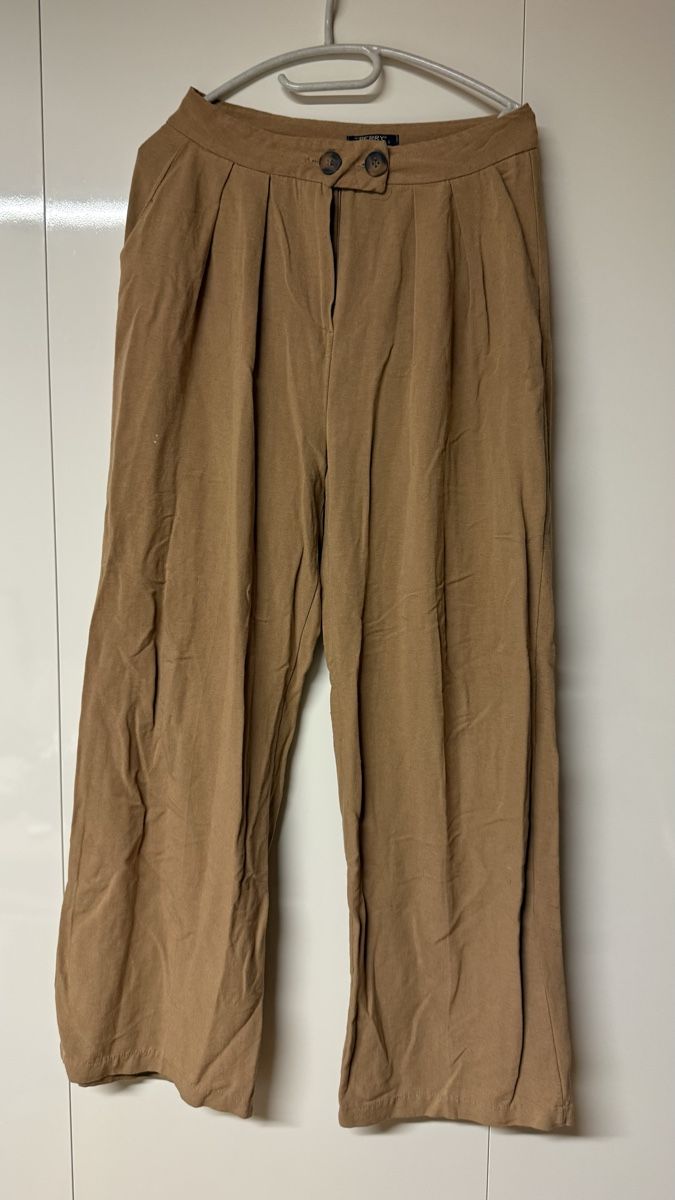 Hosen: 2 Sommerhosen gr 38  – Gebraucht aus Haslen GL von rana04 2