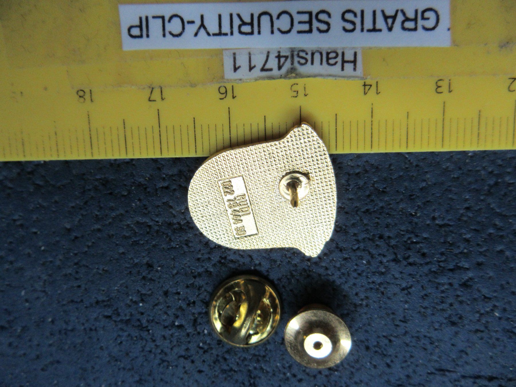 Swiss Placchette & Badge: GEMEINDE-WAPPEN SCHWEIZ PIN ENAMEL GOLDIG – Usato da Ettingen venduto da Hausi4711 2