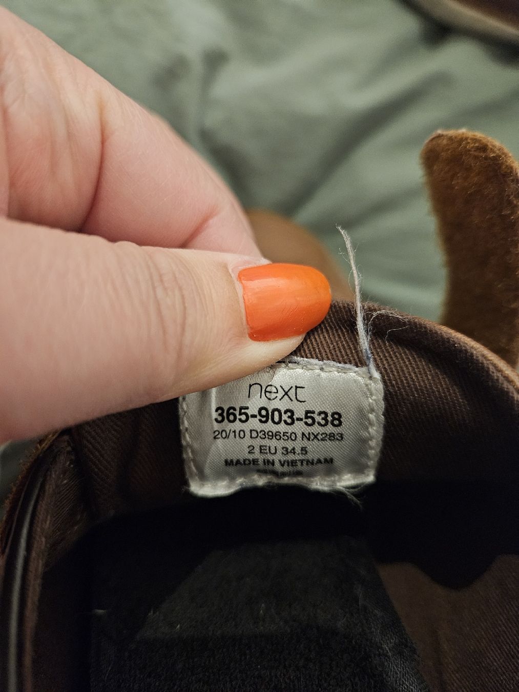 Next Scarpe per ragazzi: Next Halbschuhe, braun, Gr. 34.5 – Usato da Cham venduto da Fischli84 3