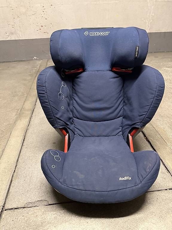 Maxi-Cosi Seggiolini per auto: MaxiCosy Rodifix Kindersitz – Usato da Wallisellen venduto da chrfuchs 1
