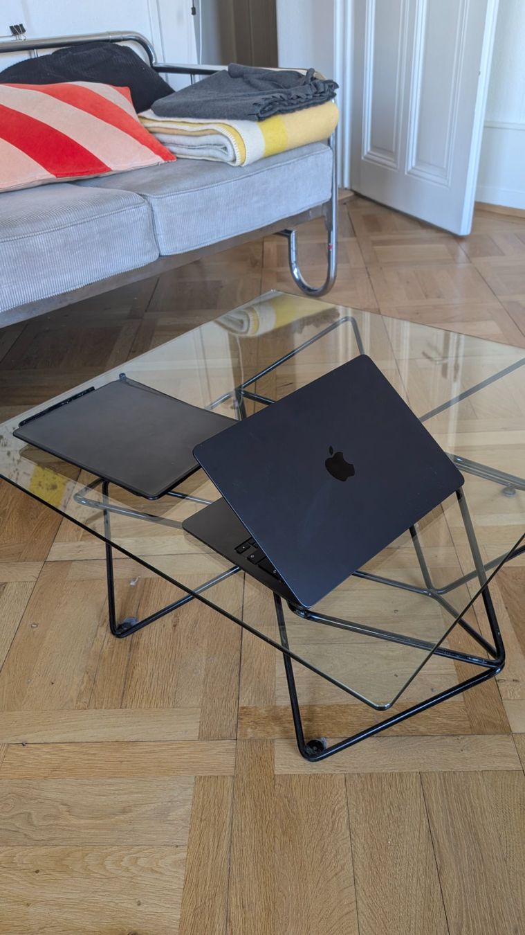 Apple Notebook: Macbook Air 2022 / Puce M2 / 8Go Ram / 1Tb SSD – Usato da Geneve venduto da floma_ 2