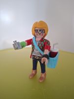 PLAYMOBIL Figur 70733 Serie 21 Touristin (girls)