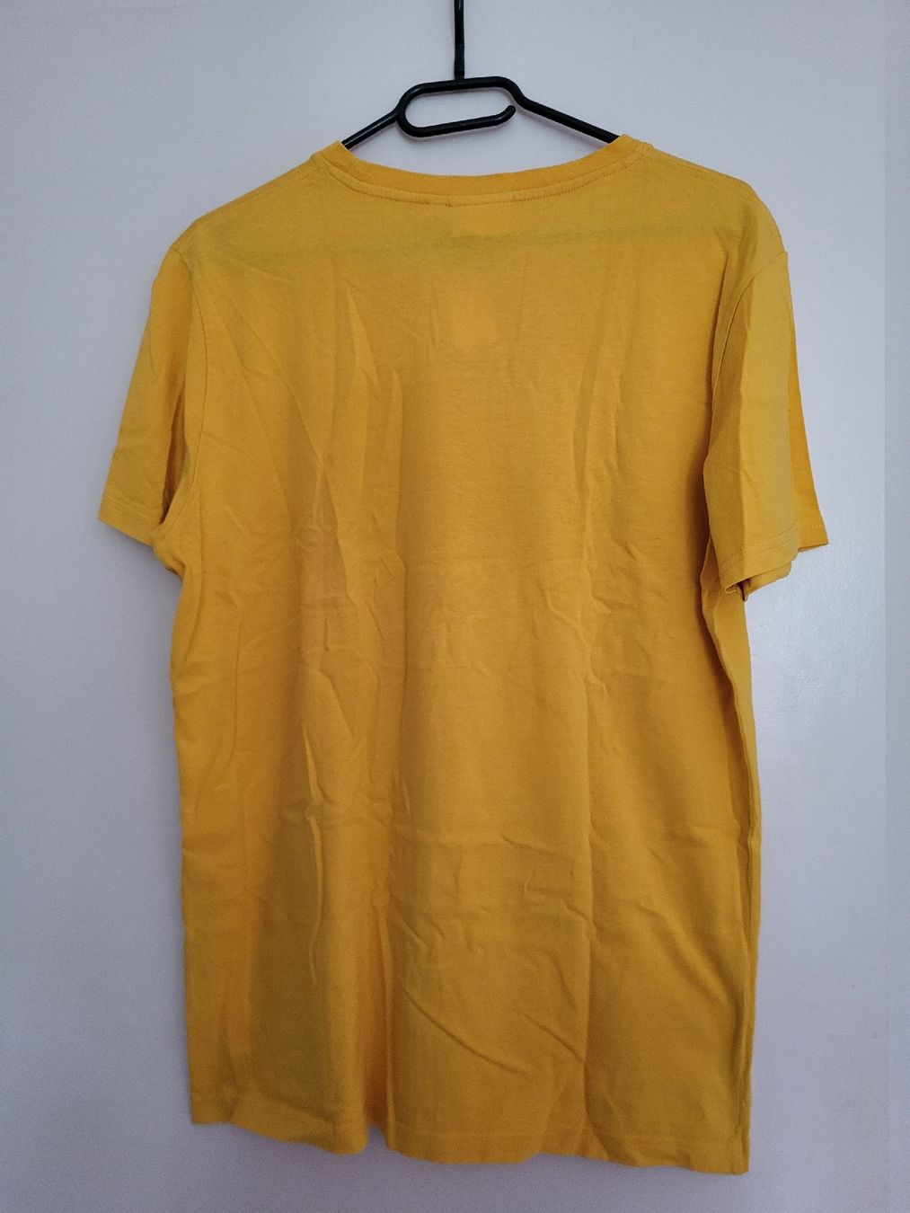 Ellesse T-shirt: ellesse T-Shirt – Usato da Therwil venduto da Hexe13 1