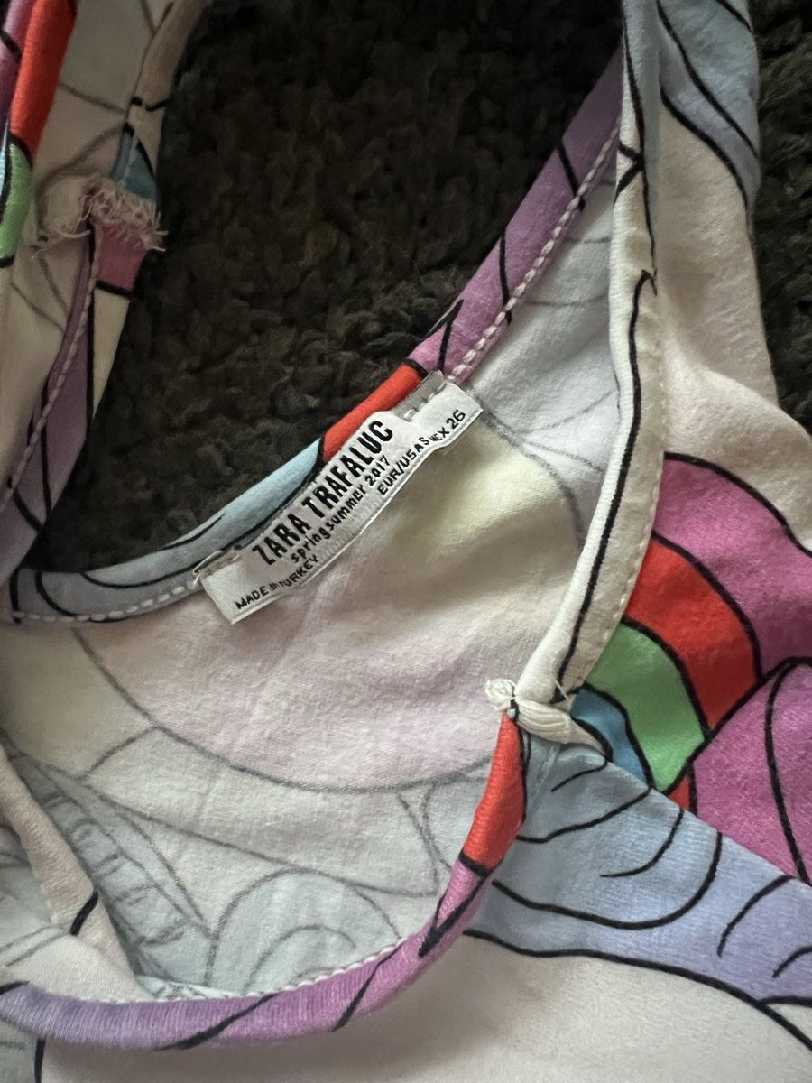 Zara Tops: Zara Body mit Einhorn Muster, Gr.S 🦄 – Neu (gemäss Beschreibung) aus Effretikon von Briga.S. 2