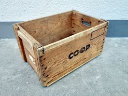 alte Holzkiste COOP Transportkiste