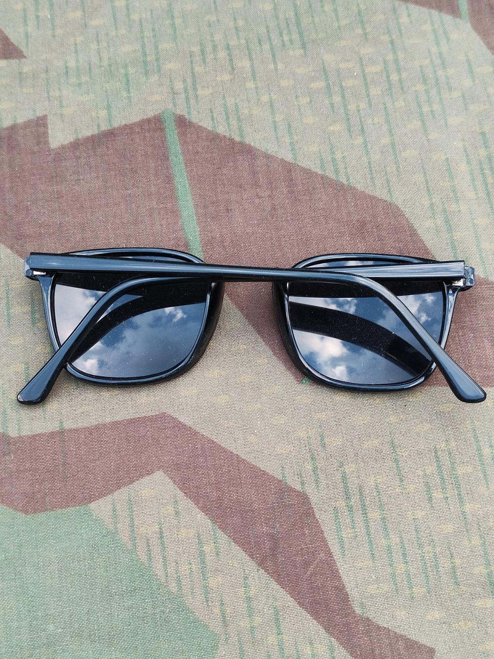 Occhiali & Lenti: Sonnenbrille schwarz – Usato da Bauma venduto da SwissMilitaria 1