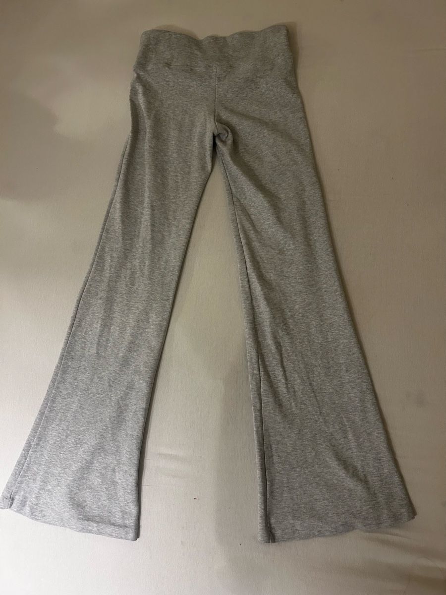 Bershka Leggings: Graue Yoga Pants – Usato da Uster venduto da alin13e 5