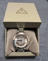 Neue Guess Damenuhr