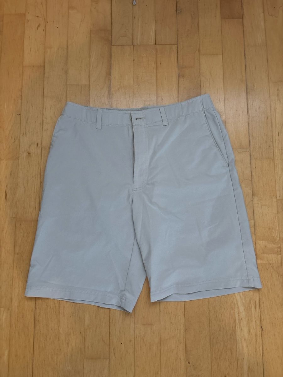 Hosen: Golfhose Grösse M. – Gebraucht aus Muttenz von ben_wb75