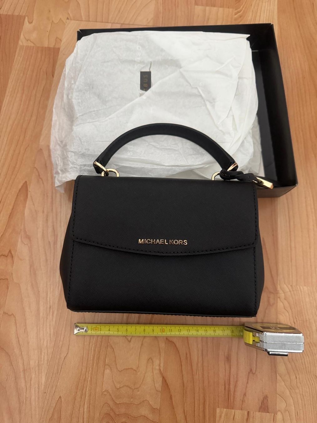 Michael Kors Borse da donna: Original Michael Kors Umhängetasche, neu – Nuovo (secondo la descrizione) da Aarburg venduto da flacon05 4