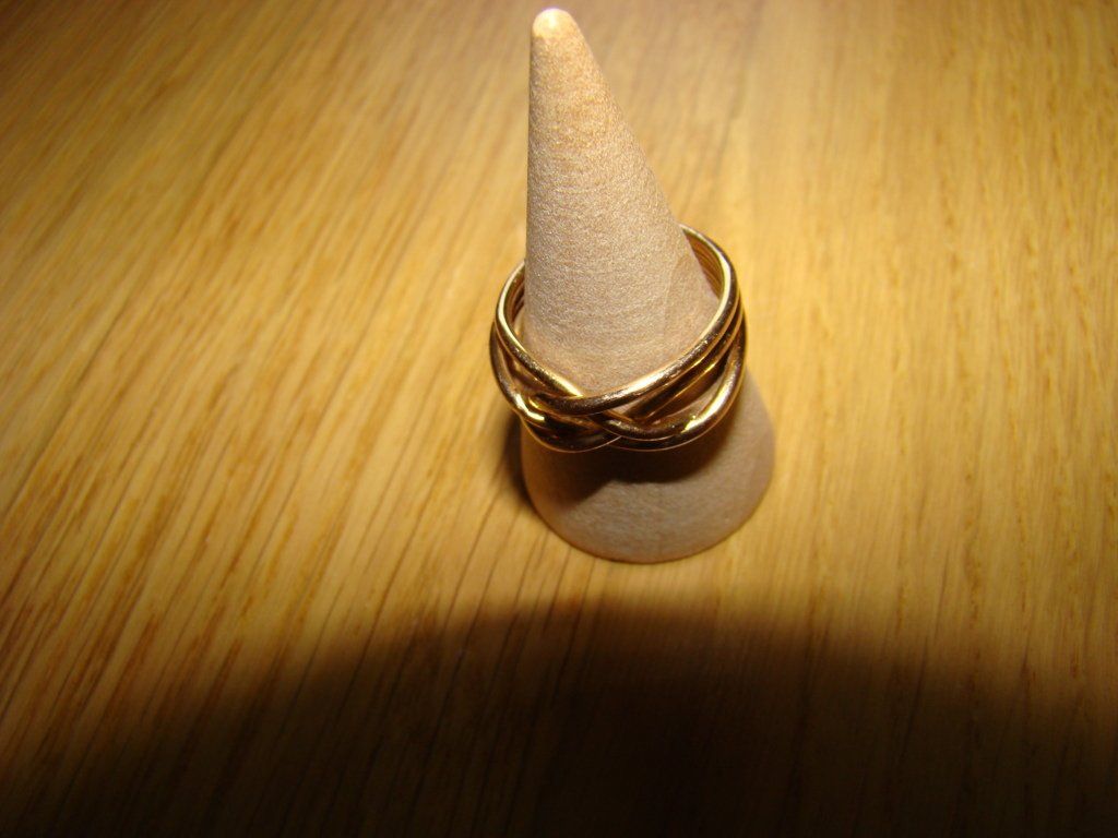 Bagues: bague, or 18K – D'occasion à Lussery-Villars par pousinete02 4