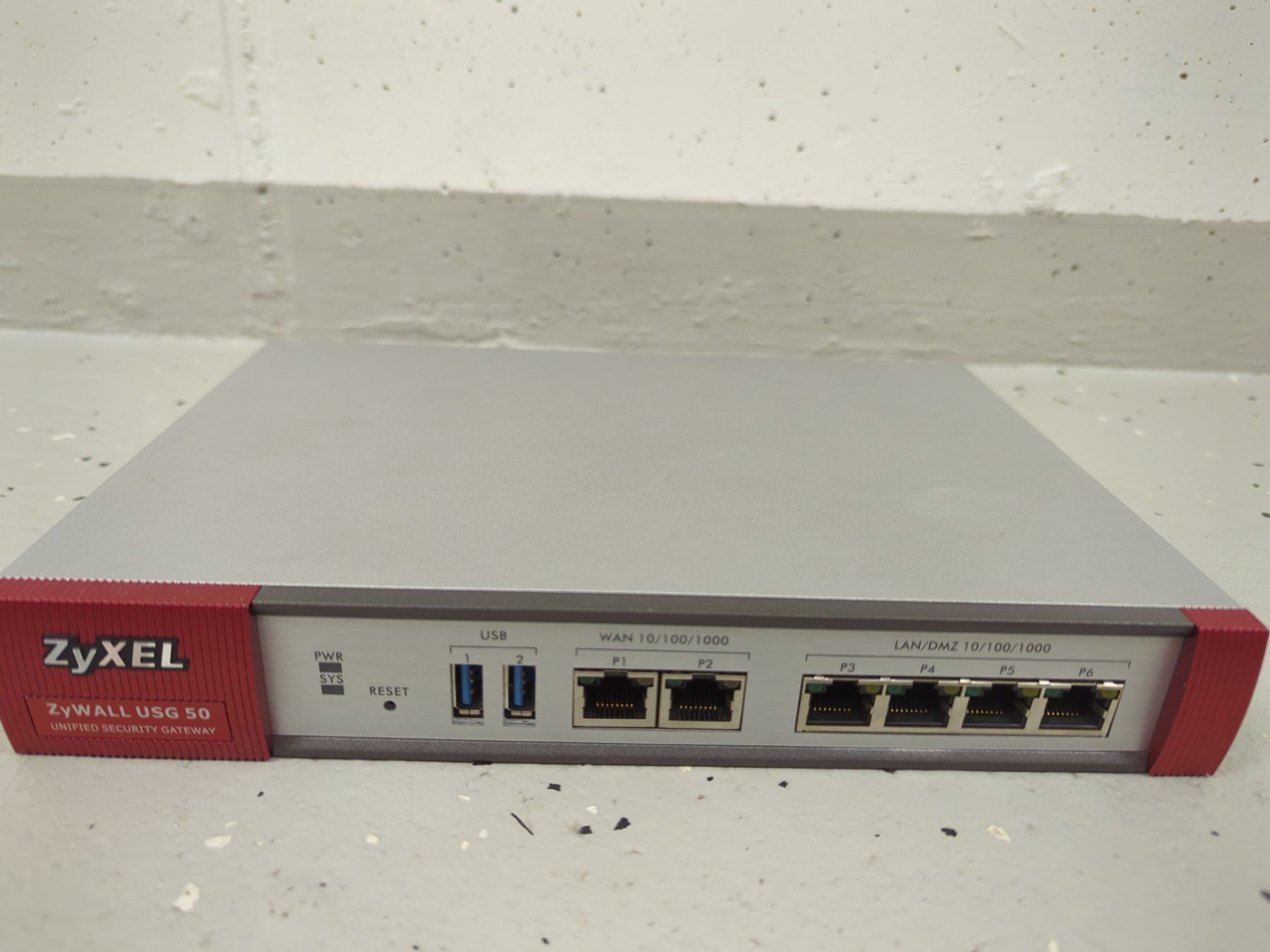 Zyxel Firewall: Firewall: Zyxel Zywall USG 50 – Gebraucht aus Zug von sunshinestateofmind 1