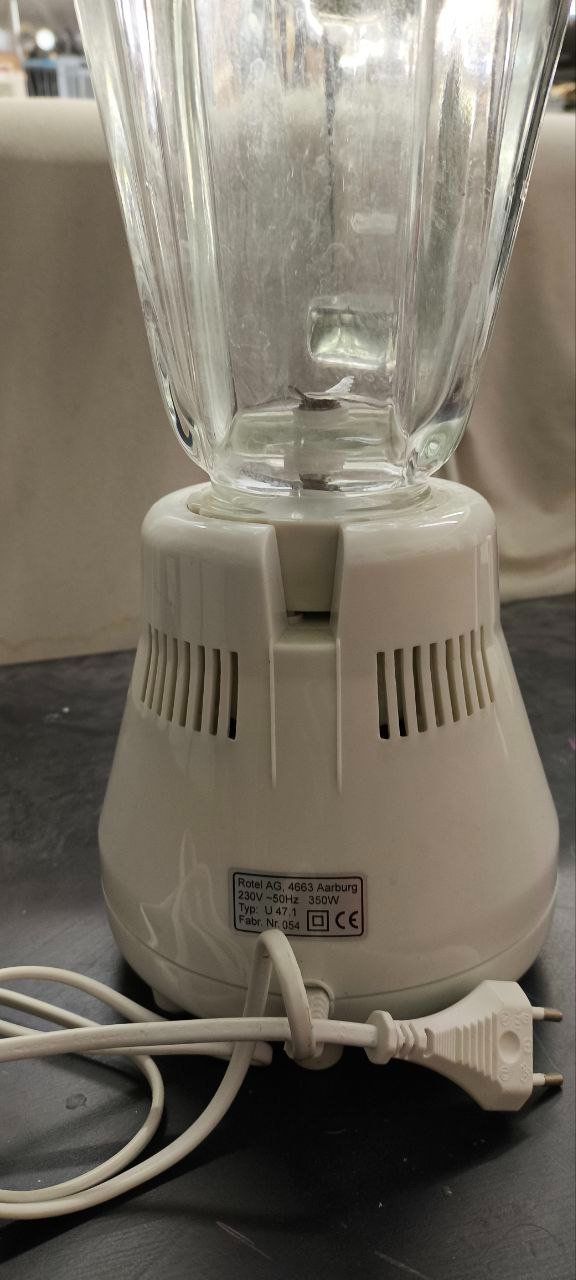 Rotel Küchengeräte: Rotel Standmixer mit Glas – Gebraucht aus st.gallen von Strubili 4