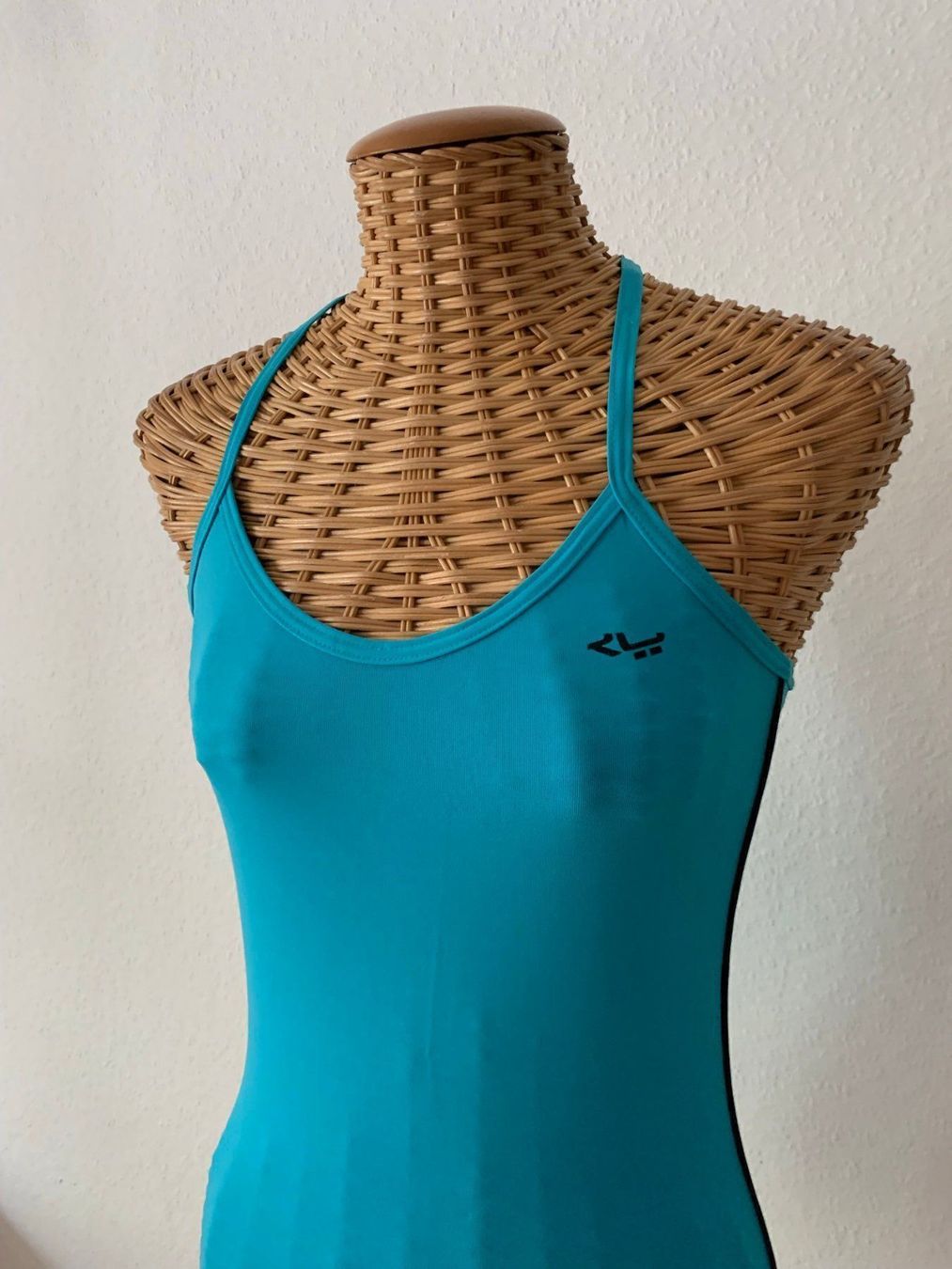 Tops: RÖHNISCH - Sport Top hellblau XS – Gebraucht aus Zürich von Diazaio 1