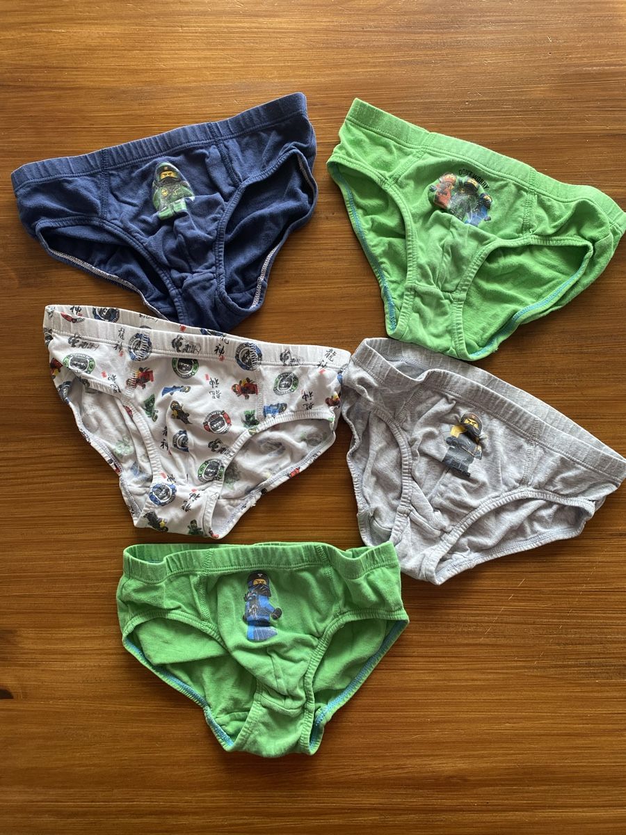 H&M Biancheria intima: Unterhosen Ninjago - Grösse 122/128 – Usato da Urdorf venduto da Bets4