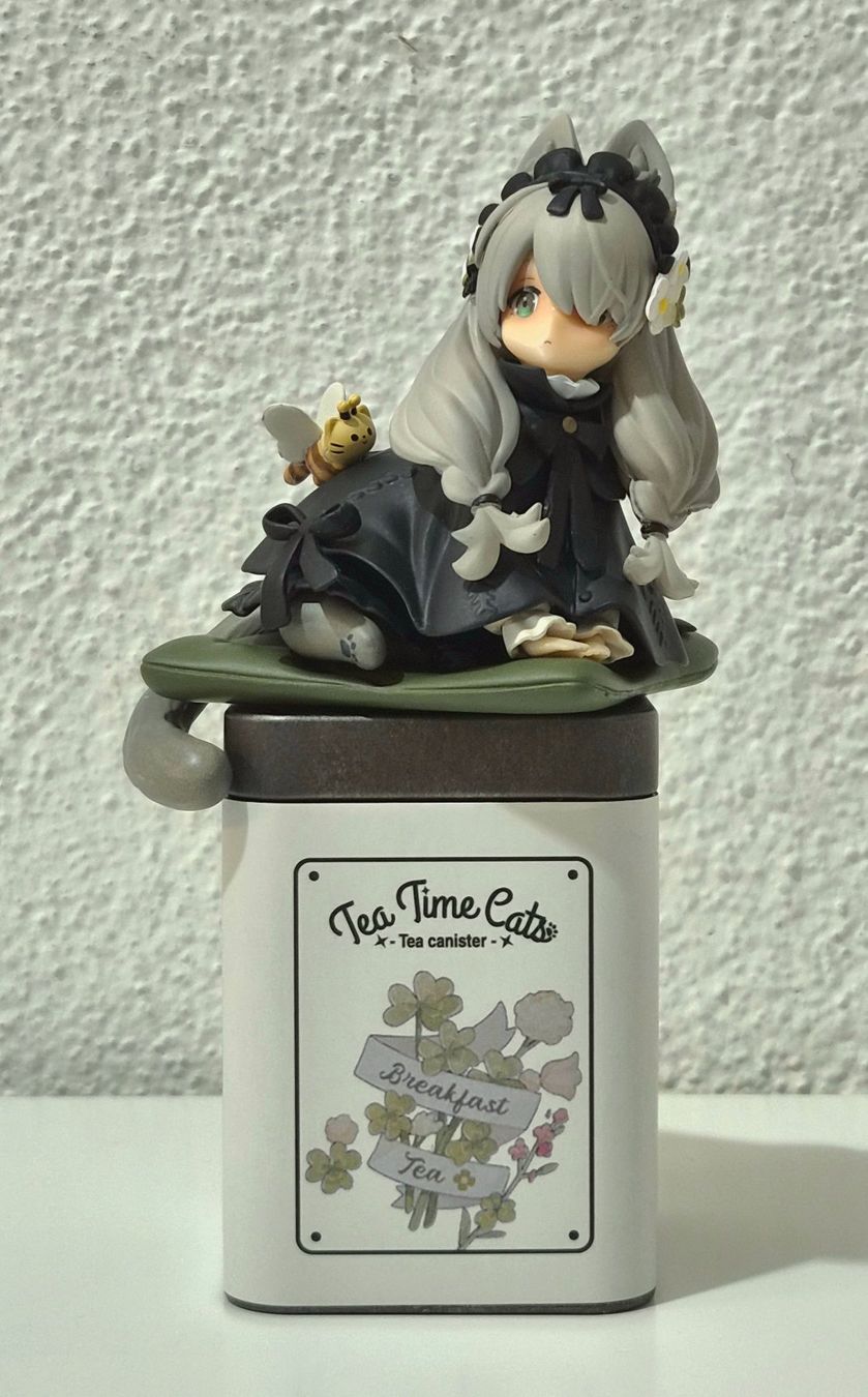 Statuette: Catgirl-Figur mit Teedose – Usato da Zürich venduto da New_username