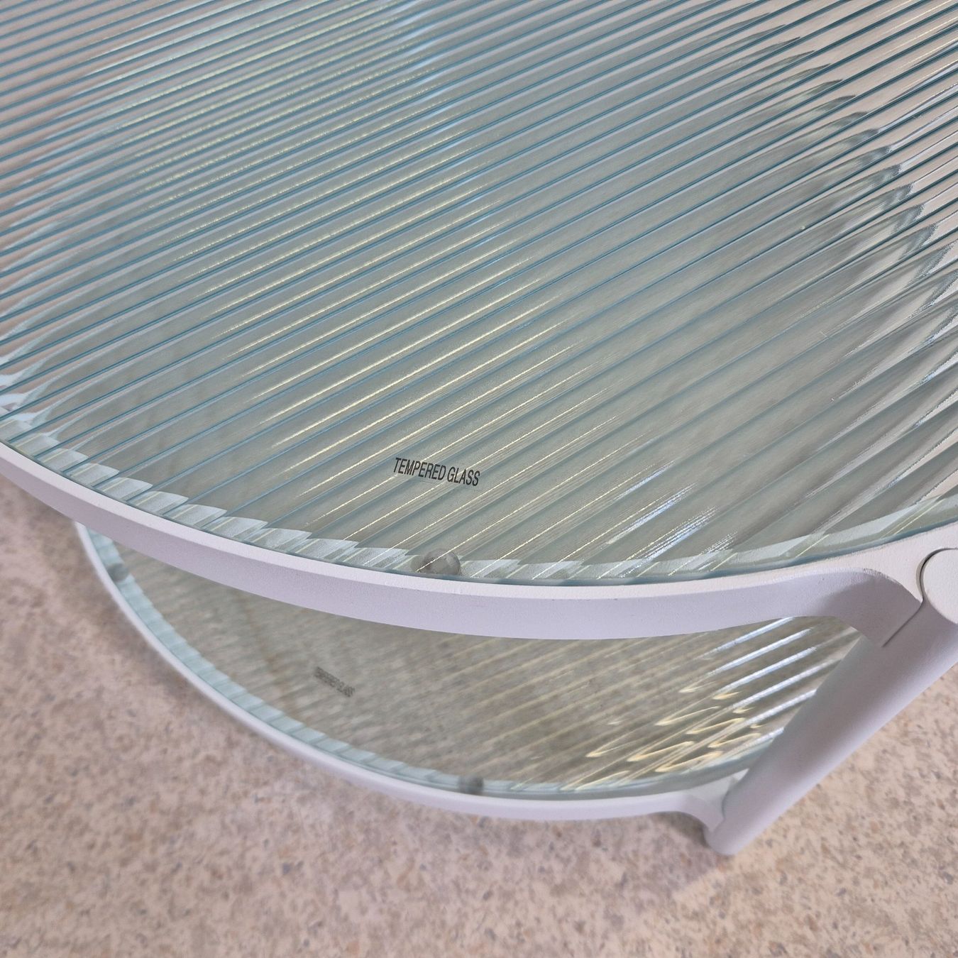 Tische: Couchtisch Salontisch Tisch mit Glasablage Metall – Gebraucht aus Nottwil von Wondewa-Shop 6