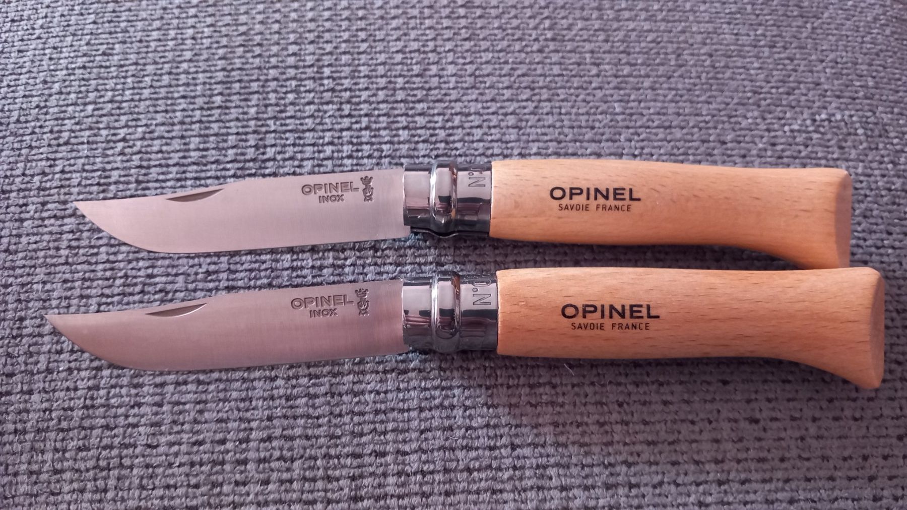 Opinel Coltelli tascabile: 2 Opinel no 8 lame inox – Nuovo (secondo la descrizione) da Monthey venduto da Faragon
