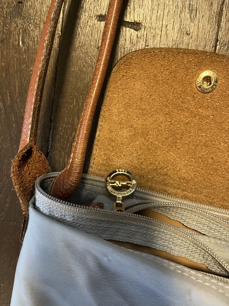 Longchamp Sacs femmes: Longchamp Tasche – D'occasion à Unterentfelden par ame_tf2n 9