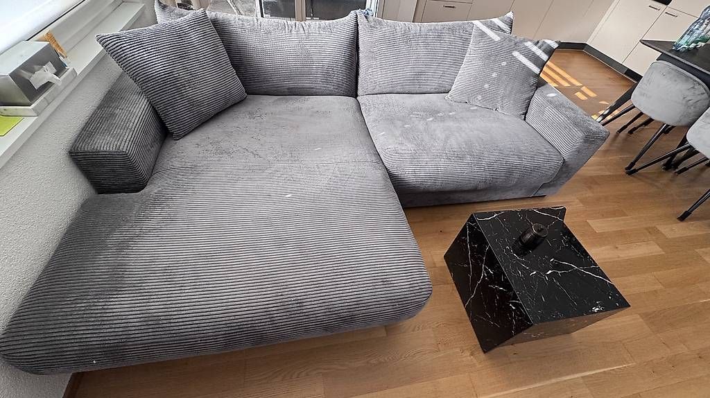 Sofas: Sofa Cord – Gebraucht aus Hirzel von TargatoNA 2