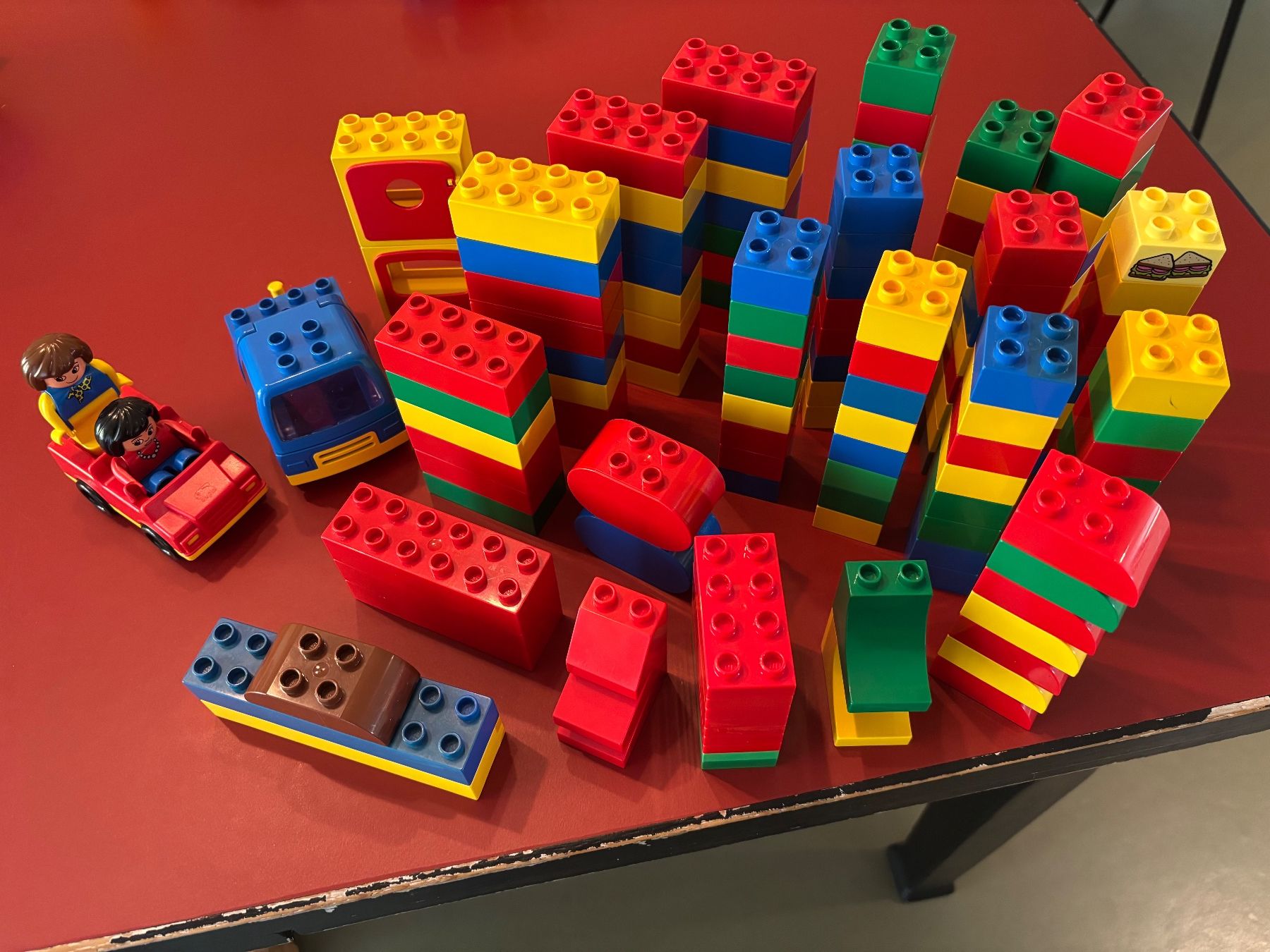 Lego Jouets: Lego Duplo grosse Sammlung (Bauernhof, Baustelle, Kita usw) – D'occasion à Bern par Lunallena01