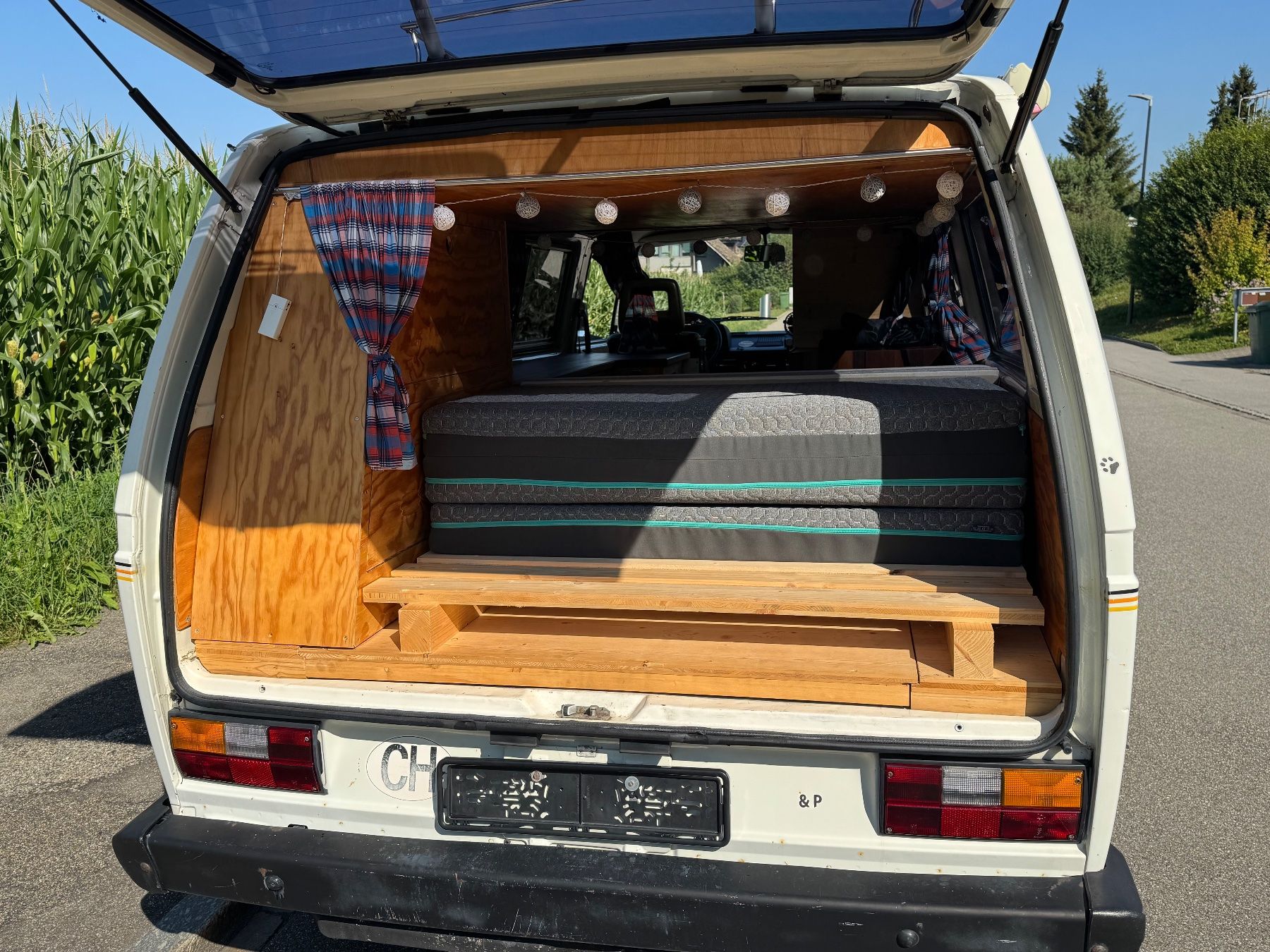 VW Veicoli da campeggio: VW-Bus T3 Typ 2 ausgebaut als Camper – Usato da Affoltern am Albis venduto da heebha 2