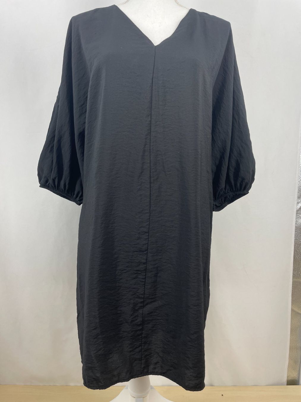 Vero Moda Vestiti: VERO MODA - Robe noire Taille S – Usato da Lausanne venduto da PlusValue_Lausanne