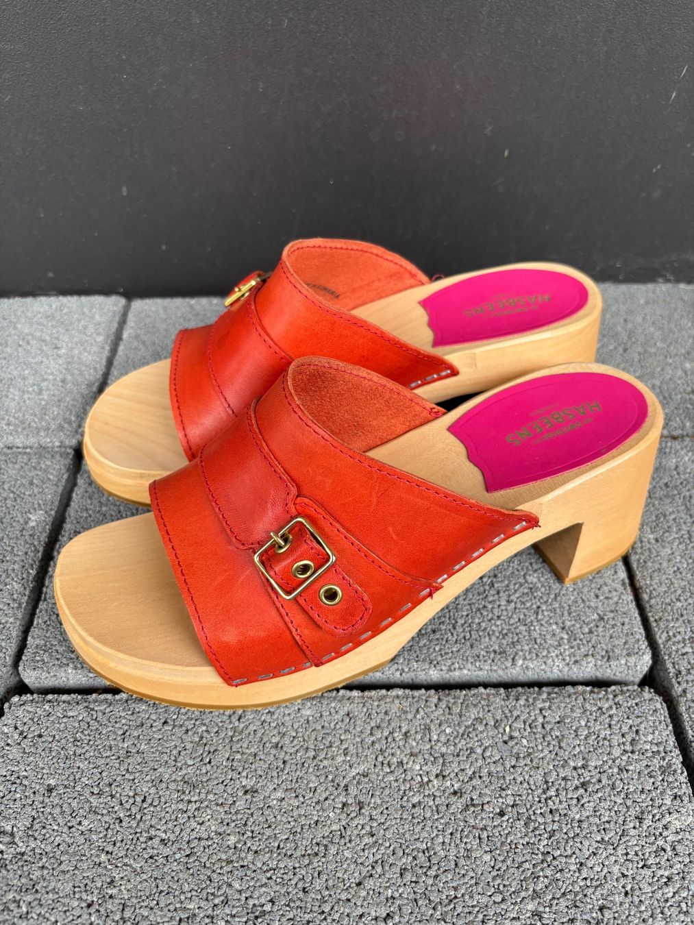 Scarpe da donna: Swedish Hasbeens 37 orange leather sandals – Usato da Steinhausen venduto da ChromeVintage