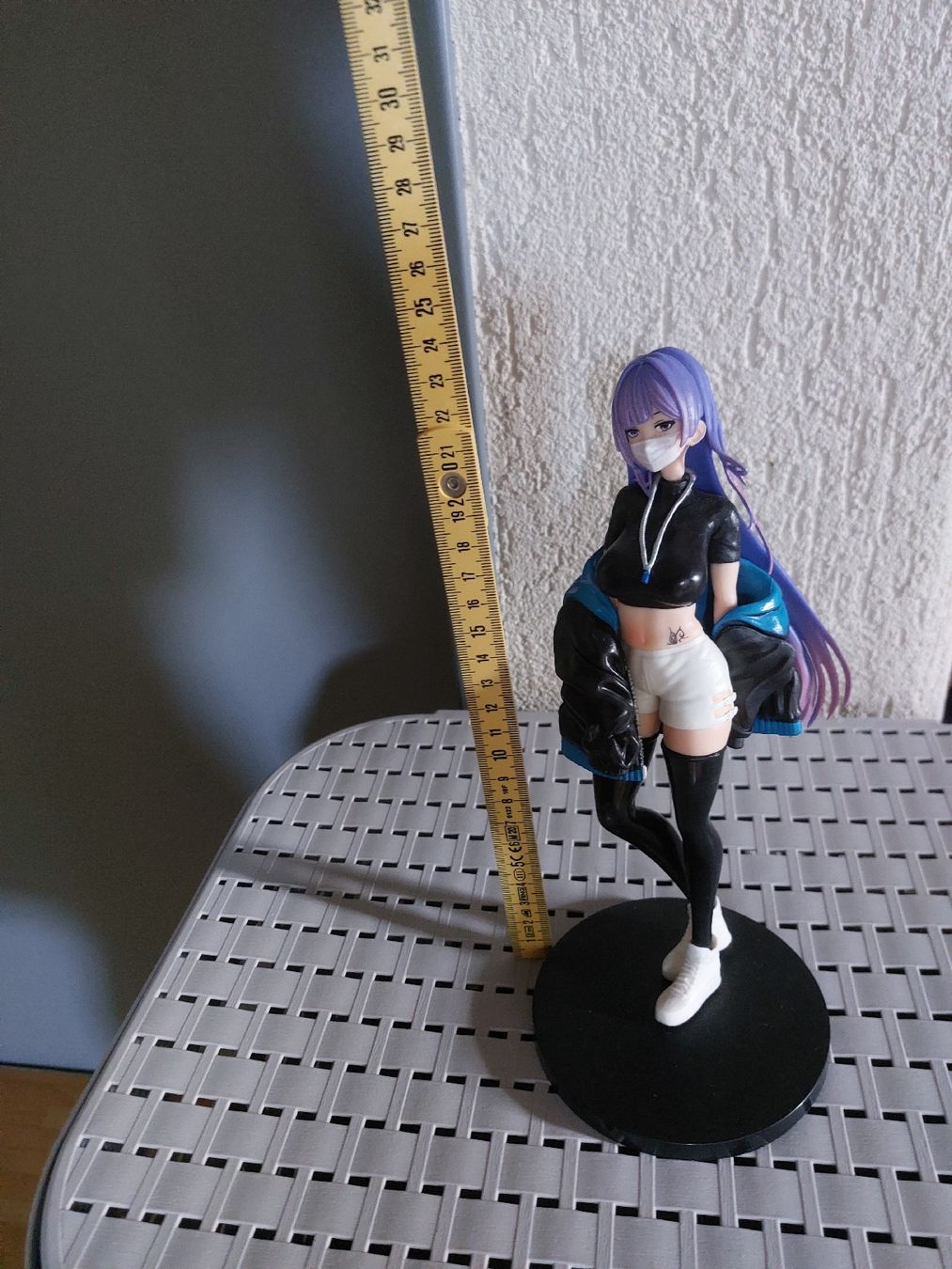 Statuette: Masked Girl, Deko Anmie Figur – Nuovo (secondo la descrizione) da Winterthur venduto da Belzarek 2
