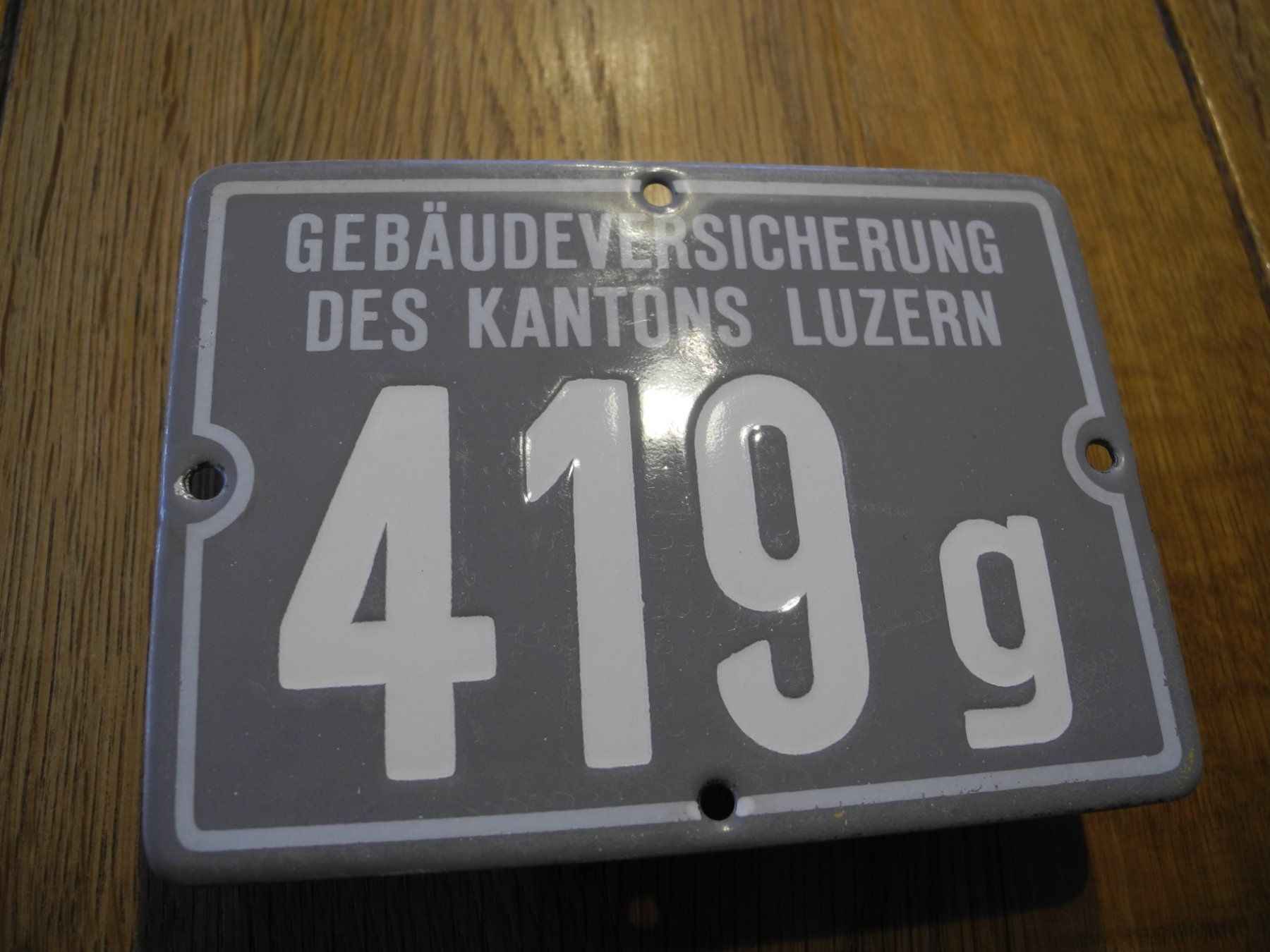 Insegne: GEBÄUDEVERSICHERUNG KANTON LUZERN/ EMAILSCHILD – Usato da Reinach AG venduto da Huckleberrysix 1