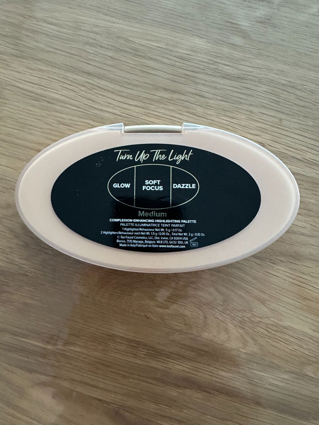 Make-up: Too Faced Turn Up The Light medium – Nuovo (secondo la descrizione) da Courgevaux venduto da Qwertz111320 2