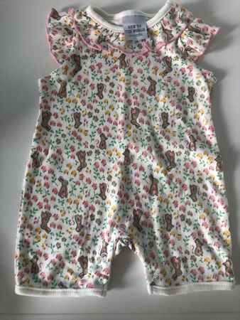 New to the World Sommer-Spieler 3-6 mit Hasenmuster