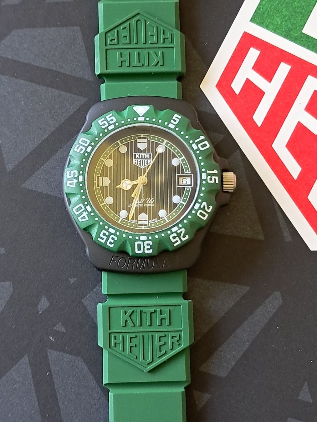 Tag Heuer Uhren: Tag Heuer Formula 1 Kith-Geen – Neu und originalverpackt aus Niederhasli von zvb_fgn2 7