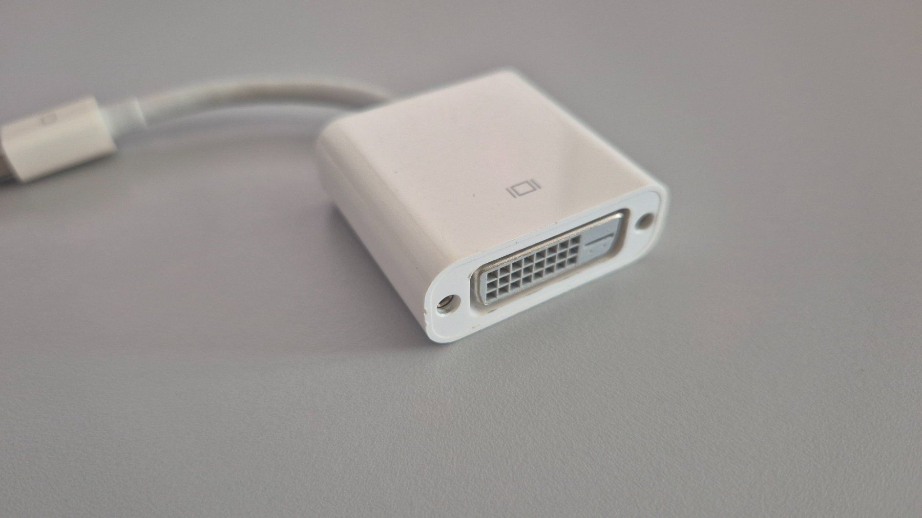 Apple Lecteurs & Adaptateurs: Apple Mini DisplayPort zu DVI – D'occasion à Oberkirch LU par Saae