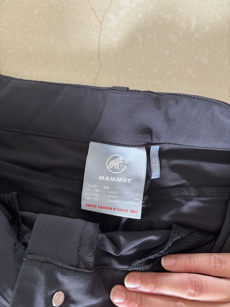 Mammut Pantaloni: Wanderhose Softshell Mammut schwarz Grösse 38 – Nuovo (secondo la descrizione) da Zürich venduto da nnsn 2