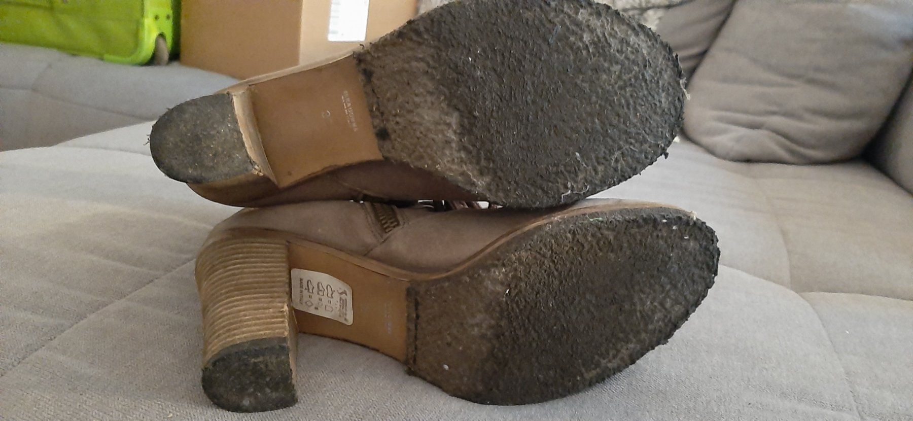 Damenschuhe: Stivaletti n.36 usati – Gebraucht aus Zürich von Irene000 4
