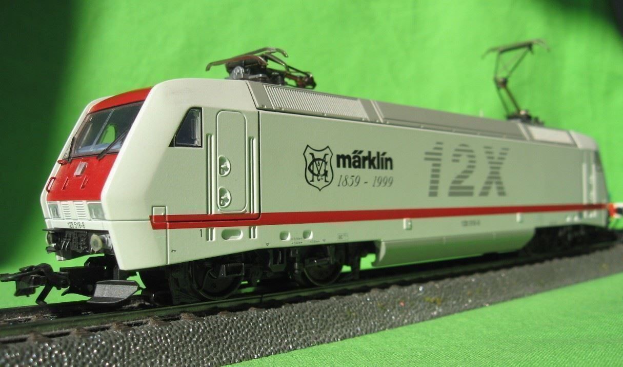 Modellini di ferrovie: DB BR 128 12X  Digital -Jubiläums Logo P – Usato da Winterthur venduto da Ricardo211 1