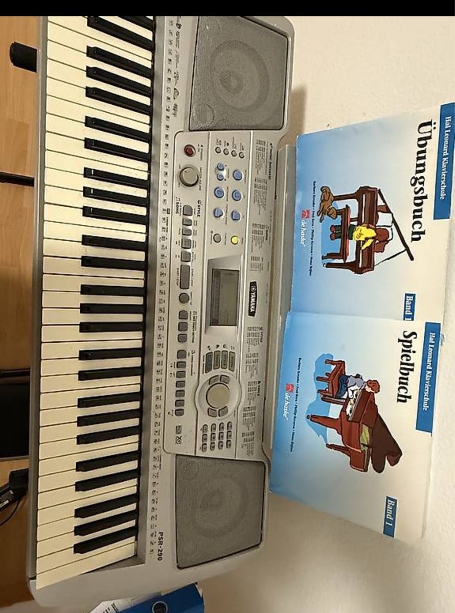 Yamaha Strumenti musicali: Yamaha  – Usato da Mönchaltorf venduto da rod_7hp2 3