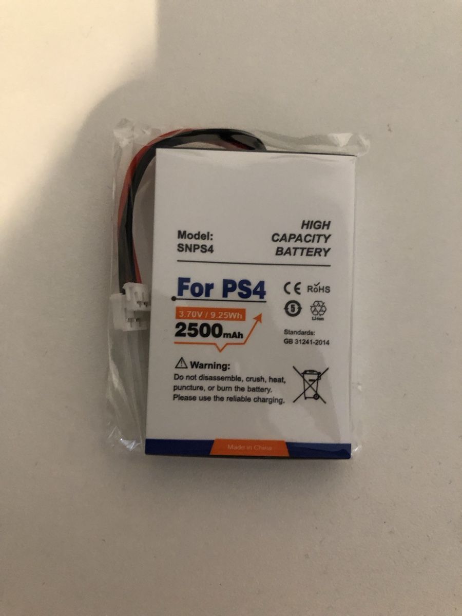 Sony Console: PlayStation 4 Pro 1TB mit Zubehör – Usato da Stein AG venduto da isi_R35 5