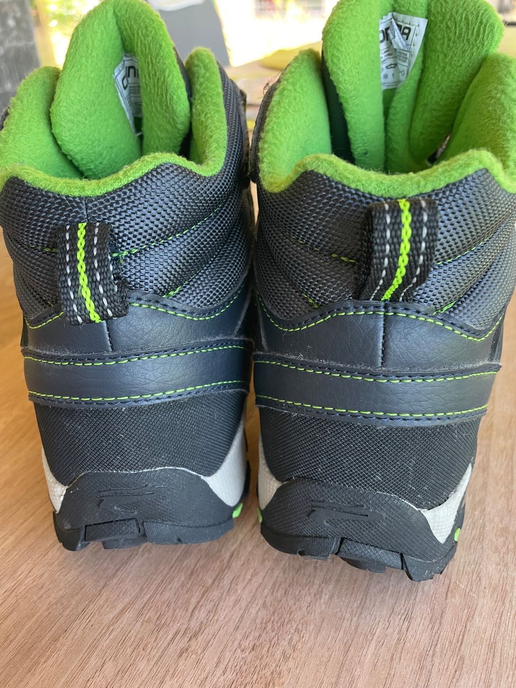 Dosenbach Chaussures garçon: Cortina Winterschuhe Gr.40 – D'occasion à Seedorf UR par Vita000 3