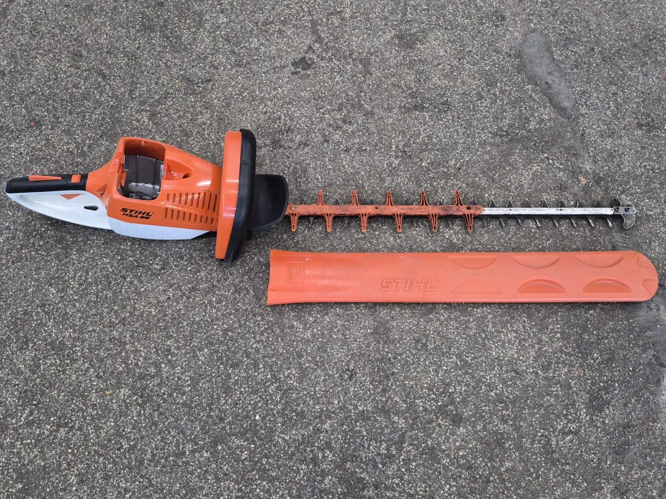 Stihl Tutte le macchine: Stihl Heckenschere MSA 86 – Usato da Niederwil AG venduto da Maeder_AG