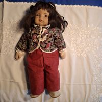Handgemachte Schweizer Puppe von Heidi Ott Ruri