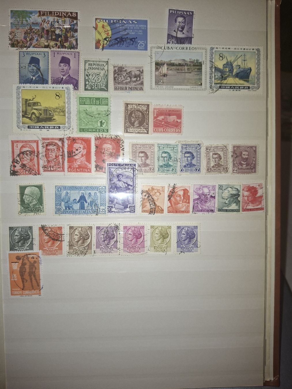Tous les timbres: Album Ausland Div Marken  – D'occasion à Balgach par SIMEON27 2
