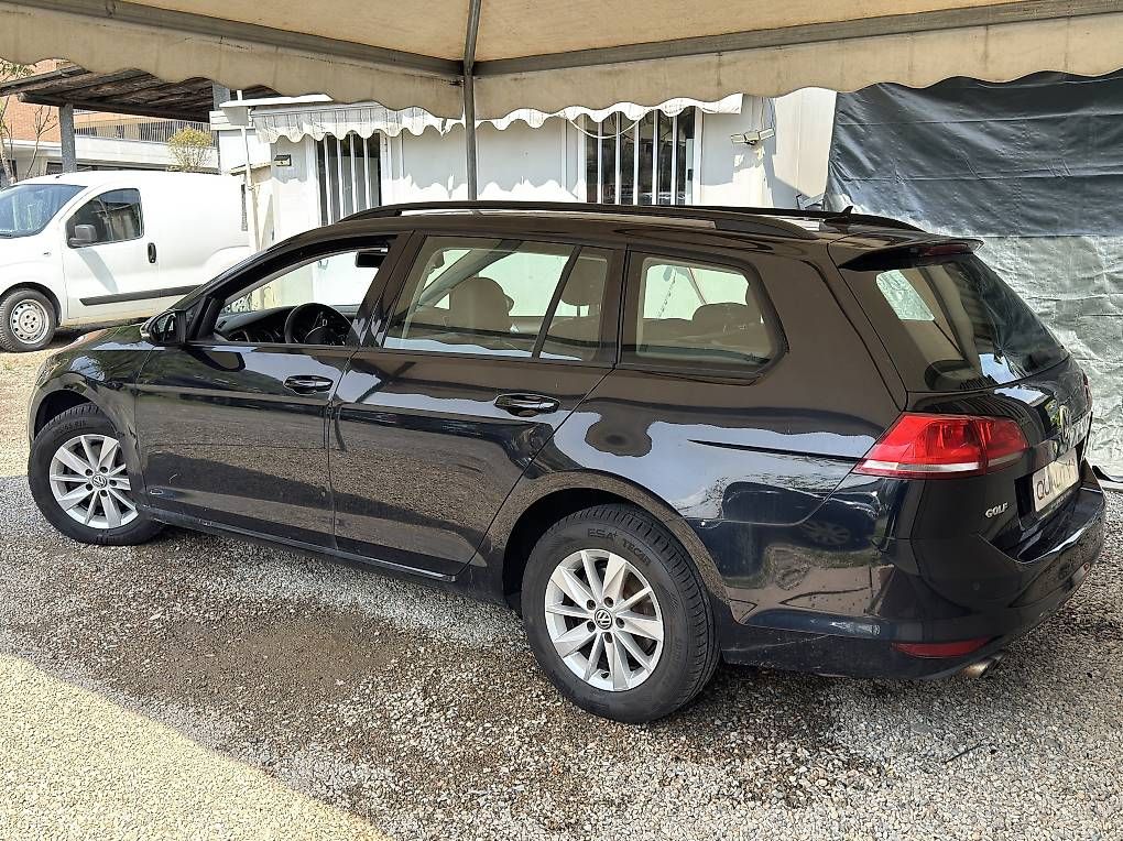 Automobili: VW Golf VII 1.6 TDI 4X4 (PER EXPORT) – Usato da Agno venduto da jonnyautosagl 1