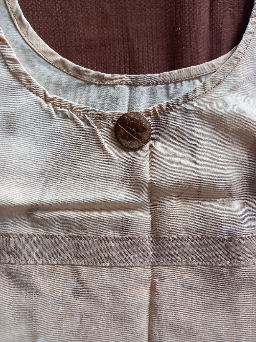 Vestiti: Robe débardeur beige à bouton décoratif – Usato da Faoug venduto da per_kp6r 2
