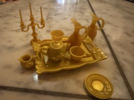 Barbie gold geschierr neu 