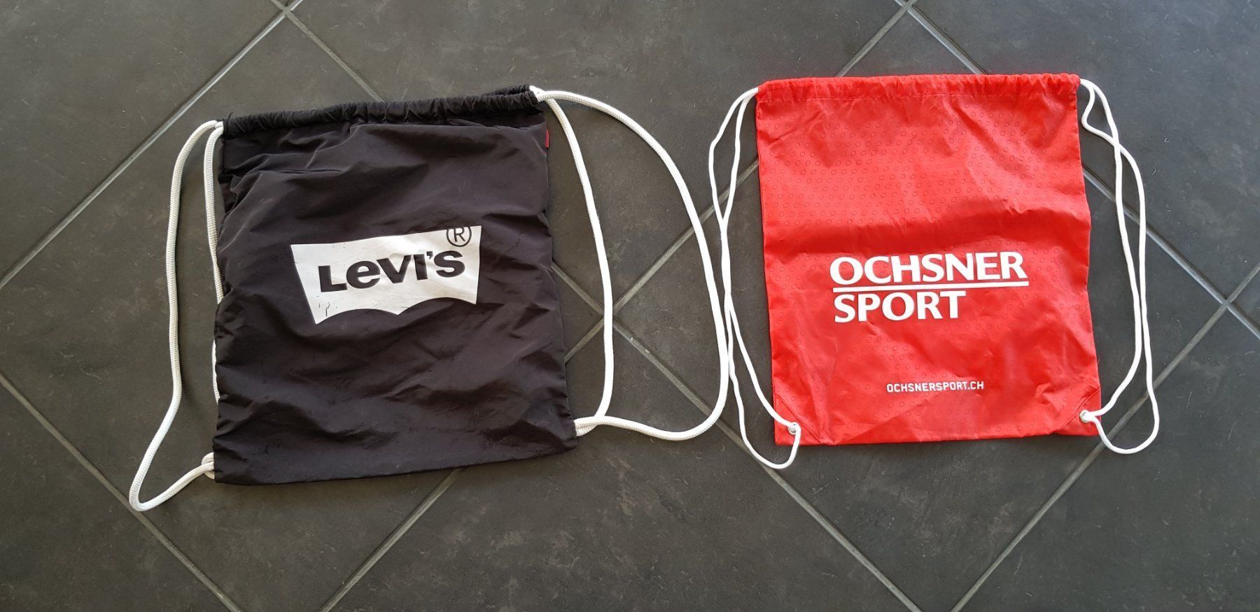 Borse: 2 Turn - Beutel / Tasche – Usato da Walterswil SO venduto da Jerry_maus